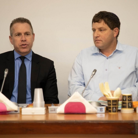 השר לביטחון פנים נפגש עם גרינברג ואישר הקמת תחנת כיבוי אש באזור כפר מעש (וידיאו) - חדשות בפתח תקווה