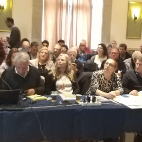 למרות ההתנגדויות והפגנות התושבים תכנית הבנייה בסירקין אושרה (וידיאו) - חדשות בפתח תקווה