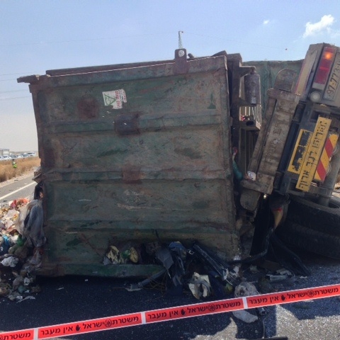"משאיות הן פצצות מתקתקות" - כמה תאונות במעורבות משאיות בעשור האחרון בפ"ת? - חדשות בפתח תקווה