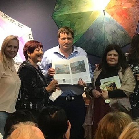 הושק אלבום אומני פתח תקוה - תרבות ופנאי בפתח תקווה