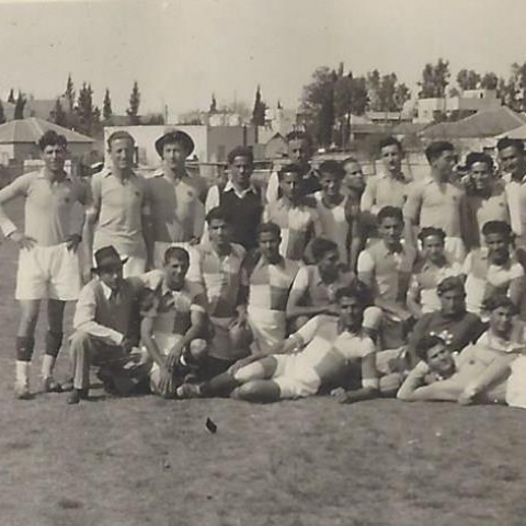 היום בהיכל התרבות פ"ת: חוגגים 80 לקבוצת הפועל "הדרור" מחנה יהודה - קהילות בפתח תקווה