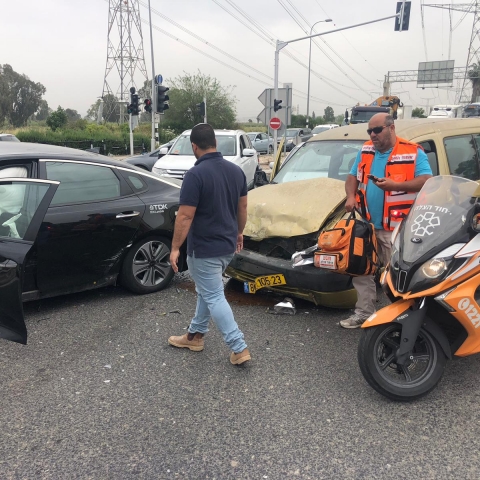 2 פצועים בתאונת דרכים בצומת ירקון - חדשות בפתח תקווה