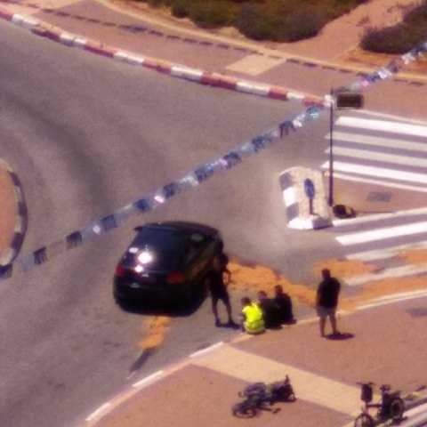 נערים נוהגים בפראיות בשכונת נווה גן בפתח תקווה - חדשות בפתח תקווה