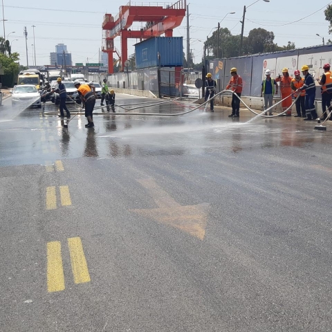 כתם שמן בדרך ז'בוטינסקי גרם ל- 3 תאונות דרכים - חדשות בפתח תקווה