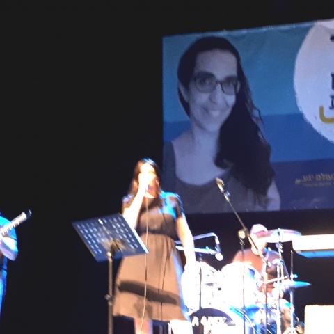 גדית בערב ההתרמה מאמינה כי בזכות האהבה תבריא: "אי אפשר אחרת עם כזו אהבה..." - מעשים טובים בפתח תקווה