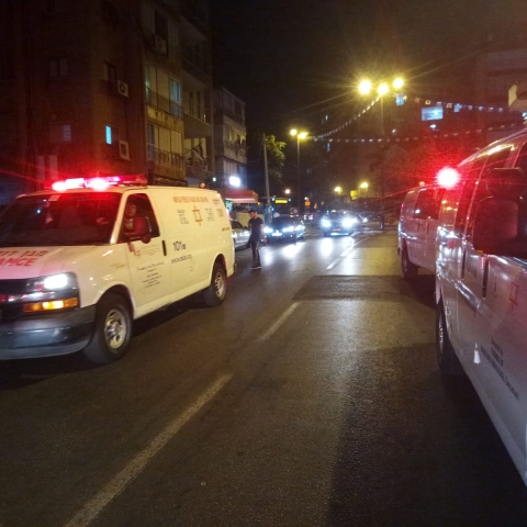 הלילה ברח' שטמפפר: גבר נפצע בקטטה, נעצר חשוד - חדשות בפתח תקווה