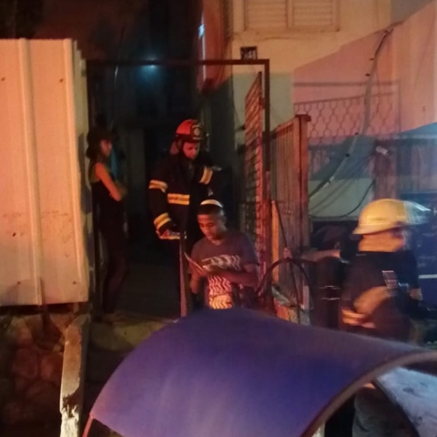 3 פצועים בשריפה ברחוב רוטשילד בפתח תקווה (וידיאו) - חדשות בפתח תקווה