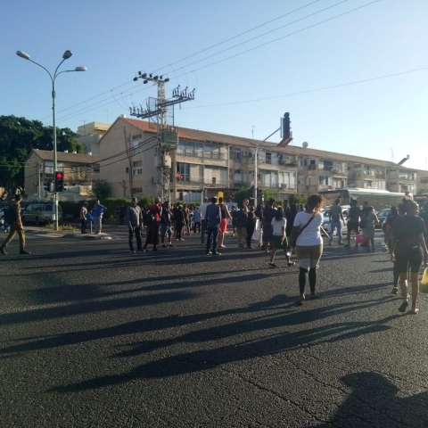 הפגנות בני הקהילה האתיופית צפויות להימשך גם היום, המשטרה: לא נאפשר חסימות צירי תנועה (וידיאו) - חדשות בפתח תקווה