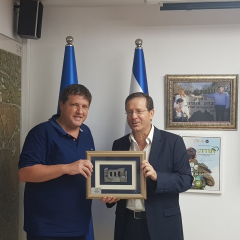 פתח תקווה מחזקת את הקשר עם הסוכנות היהודית ועם יהדות התפוצות - חדשות בפתח תקווה