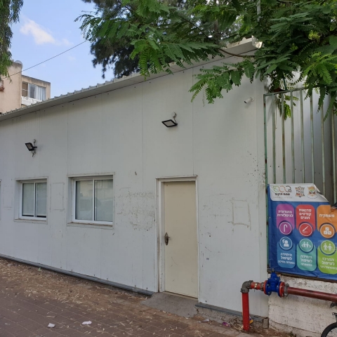  בבית כנסת ברח' סולומון עימותים בין ראש העירייה לאברכים - חדשות בפתח תקווה