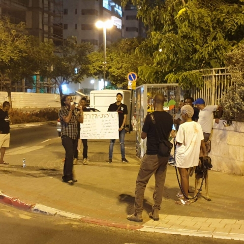 בית המשפט ביטל תנאי הרחקה שהטילה המשטרה על חמישה מבני העדה האתיופית שהפגינו נגד היועמ"ש בכפר גנים - חדשות בפתח תקווה