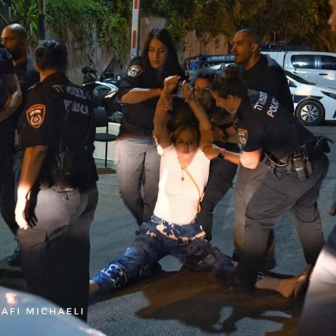 יום שישי סוער. המשטרה עצרה/עכבה 18 מפגינים נגד היועמ"ש - חדשות בפתח תקווה