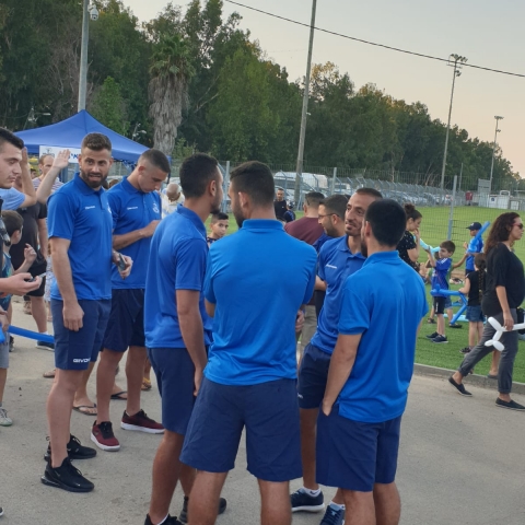 שחקן הפועל פ"ת נמצא חיובי לקורונה - ספורט בפתח תקווה
