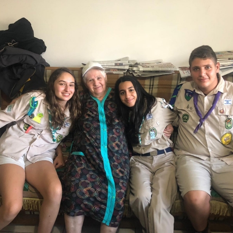 רעות נותנת לכולנו השראה: "לתת מעצמנו ולא להסתכל רק על עצמנו" - קהילות בפתח תקווה