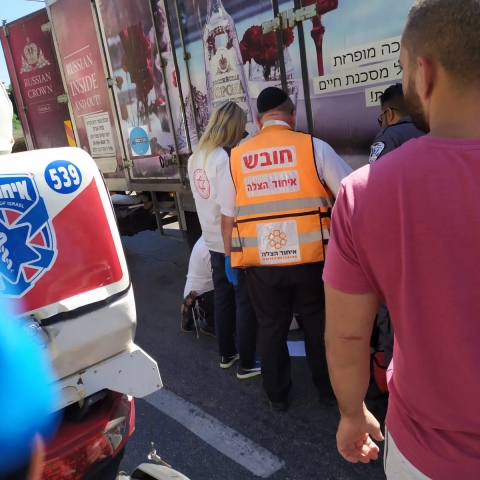 3 פצועים ב - 2 תאונות דרכים ברחוב שפרינצק בפתח תקווה - חדשות בפתח תקווה