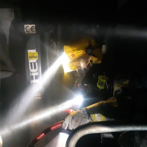 שריפה פרצה בהאנגר של מלגזות ברחוב הרכבת בפתח תקווה - חדשות בפתח תקווה