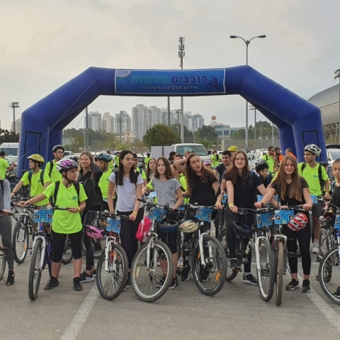 ביום שישי: אלפי תושבים רכבו על אופניים באירוע האופניים הגדול - "רוכבים בתקווה" - ספורט בפתח תקווה