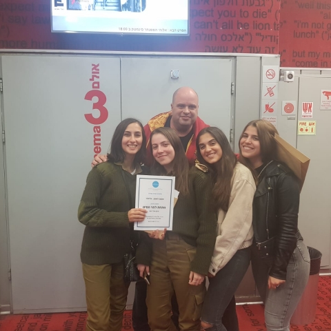 "מתחת לפני המים" של מגמת הקולנוע של תיכון "אחד העם" בפ"ת זכה במקום ה-1 בפסטיבל הקולנוע בסינימטק ת"א - חינוך בפתח תקווה