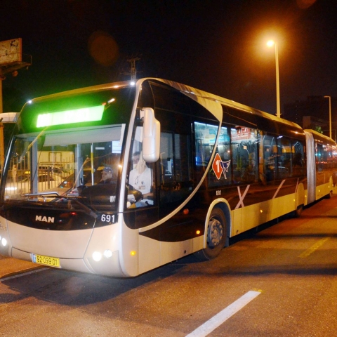 החל מיום ראשון: לראשונה קו מפתח תקוה לנתב"ג בעלות נמוכה מ-10 ש"ח לכיוון - תחבורה בפתח תקווה