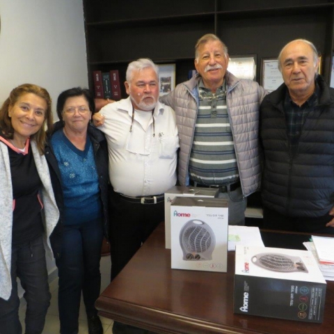 חלוקת תנורי חימום לנזקקים התקיימה בבית ההסתדרות - קהילות בפתח תקווה