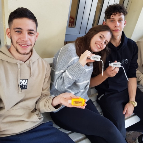 תלמידי אנקורי פתח תקווה נלחמים בוירוס הקורונה באמצעים ויראליים - חינוך בפתח תקווה