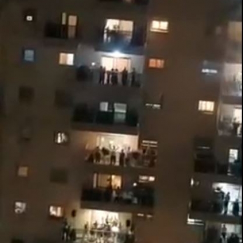 שירת המרפסות בשכונת הדר גנים בפתח תקווה (וידיאו) - קהילות בפתח תקווה