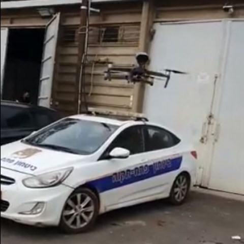 רחפן מבצעי יחל לאכוף התקהלויות ברחבי פתח תקווה (וידיאו) - חדשות בפתח תקווה
