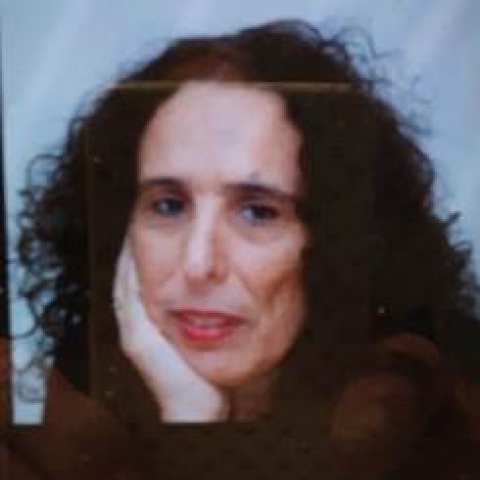 מנהלת שלוחת "עמך": "מטפלים בניצולי שואה מרחוק" - קהילות בפתח תקווה