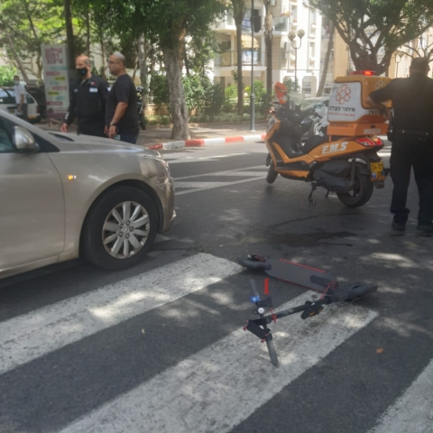 בת 65 שרכבה על קורקינט חשמלי נפצעה בינוני בפתח תקווה - חדשות בפתח תקווה