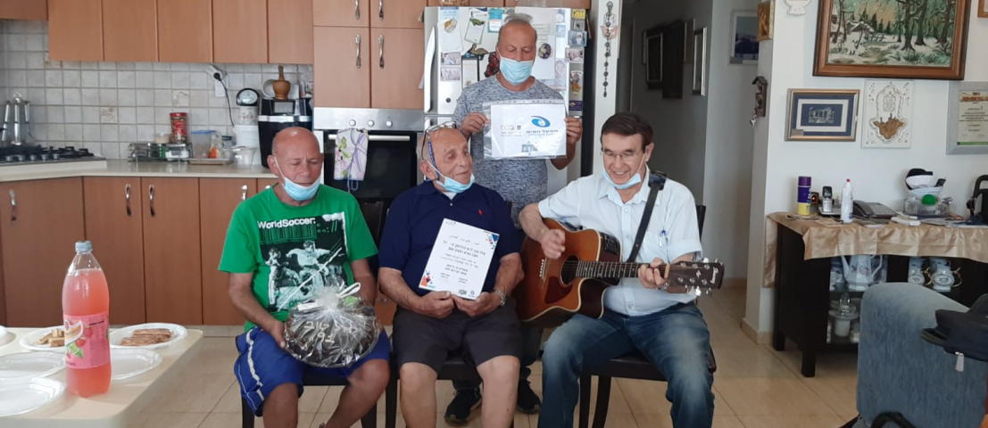 שורדי שואה בפתח תקווה חוגגים יום הולדת 90+ - קהילות בפתח תקווה