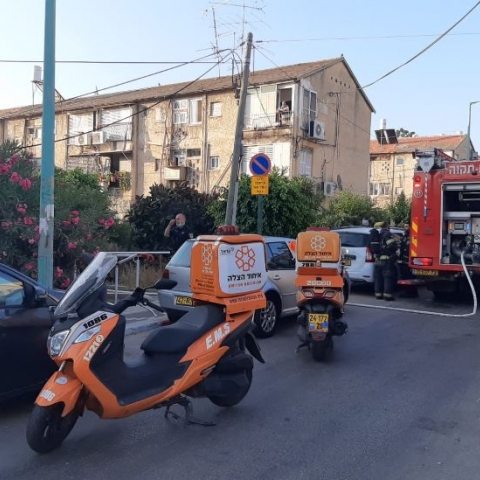 ילד בן - 10 מורדם ומונשם, בביה"ס חיים חפר בפתח תקווה מגייסים כספים עבור המשפחה שדירתם ורכושם נשרף - חינוך בפתח תקווה