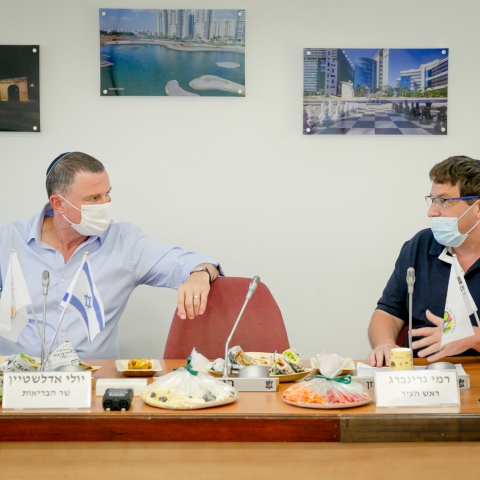 שר הבריאות ביקר בפתח תקווה - חדשות בפתח תקווה