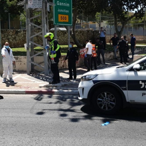 פיגוע דקירה בצומת סגולה: תושב הרשות הפלסטינית דקר תושב פתח תקוה - שבביה"ח נקבע מותו (וידיאו) - חדשות בפתח תקווה