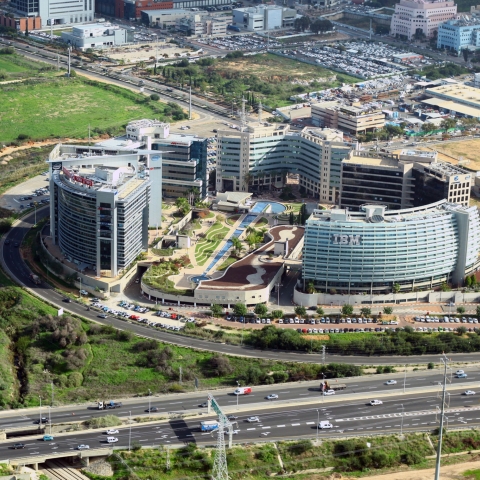 חברת פלאפון עוברת השבוע לפארק עופר פ"ת - בנייה ונדל"ן בפתח תקווה