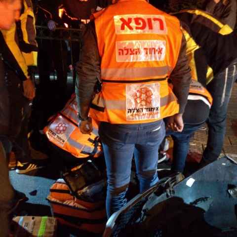 נהגת רכב ורוכב אופנוע נפצעו בתאונת דרכים ברח' טרומפלדור פינת רח' פיק"א בפתח תקווה - חדשות בפתח תקווה
