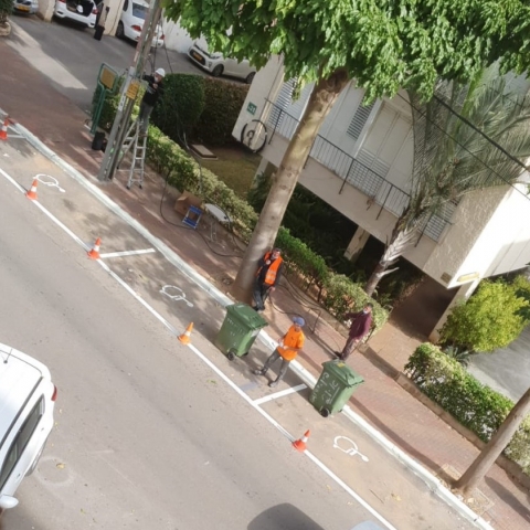 העירייה סימנה 3 חניות צמודות כחניות נכים ברח' בן יהודה - חדשות בפתח תקווה