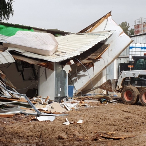 בוצע פינוי למתחם ברחוב המפלסים בפתח תקווה - חדשות בפתח תקווה