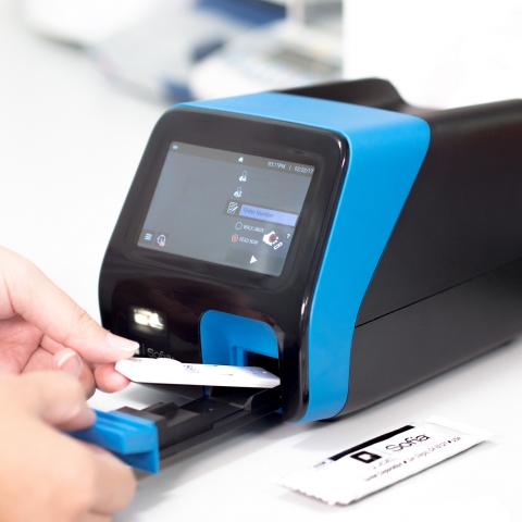 ה-FDA אישר את בדיקת הקורונה המהירה בעולם - בריאות בפתח תקווה