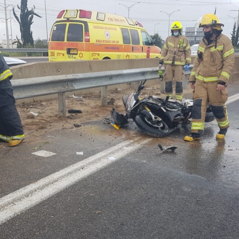 רוכב אופנוע בן 25 מפתח תקווה נהרג בתאונת דרכים במחלף ראשונים - חדשות בפתח תקווה