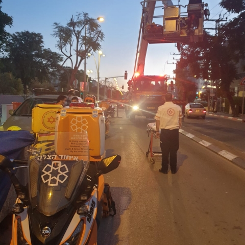 בטרם כניסת השבת: בן 25 נמצא ללא דופק וללא נשימה - חדשות בפתח תקווה