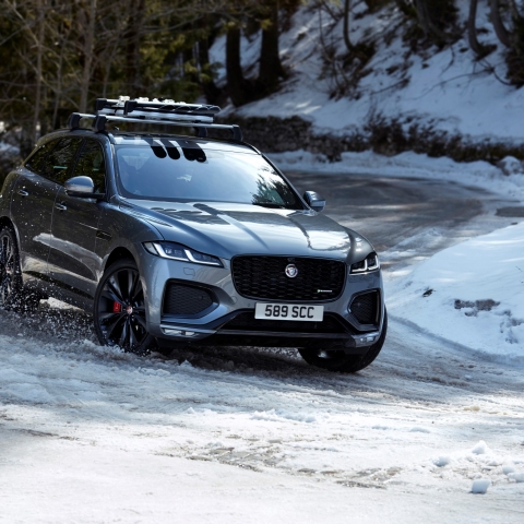 רכב השטח החדש F- PACE של יגואר נחת בישראל - צרכנות בפתח תקווה