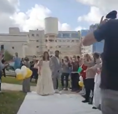 הקורונה הפכה אותם למפיקי חתונות - בריאות בפתח תקווה