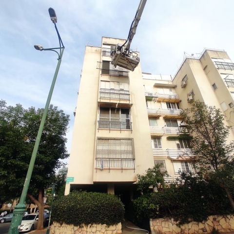 2 נפגעים קל חולצו משריפה בדירה ברח' אנדרסן בפתח תקווה - חדשות בפתח תקווה