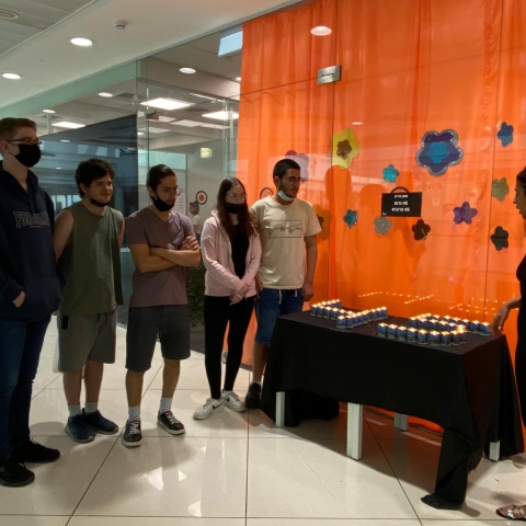 45 נרות לזכר 45 חללי האסון הודלקו באנקורי פתח תקווה - חינוך בפתח תקווה