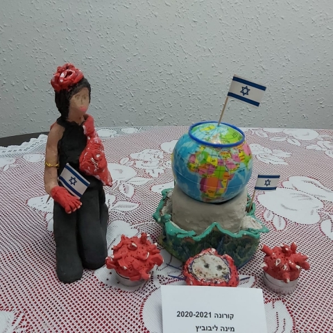 תערוכת פסלים של ניצולות השואה תוצג בהיכל התרבות בסימן: "אנו באנו ארצה - לבנות ולהיבנות" - תרבות ופנאי בפתח תקווה
