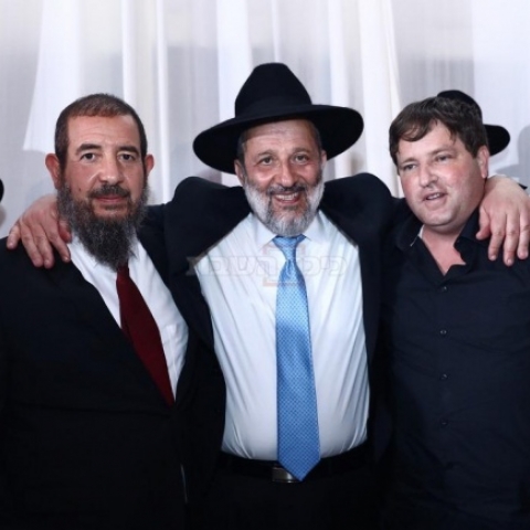 ראש העירייה השתתף בחתונה רבת משתתפים - חיי זוהר בפתח תקווה