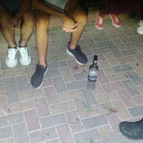  11 דוחות ניתנו לבני נוער בגין רעש, נסיעה על אופניים חשמליים, וצריכת אלכוהול - חדשות בפתח תקווה