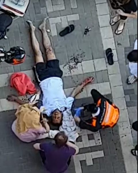 אירוע אלים באם המושבות: גבר ואישה נפצעו בינוני (וידיאו) - חדשות בפתח תקווה