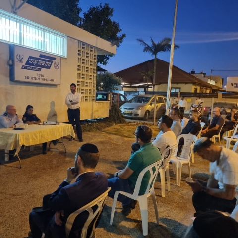 תושבי שכונת הדר גנים  - הקימו משמר שכונה - קהילות בפתח תקווה