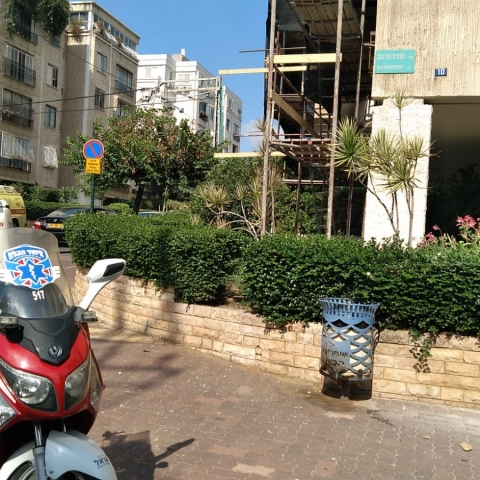 נקבע מותו של הפועל שהתחשמל במהלך עבודתו על הפיגומים - חדשות בפתח תקווה